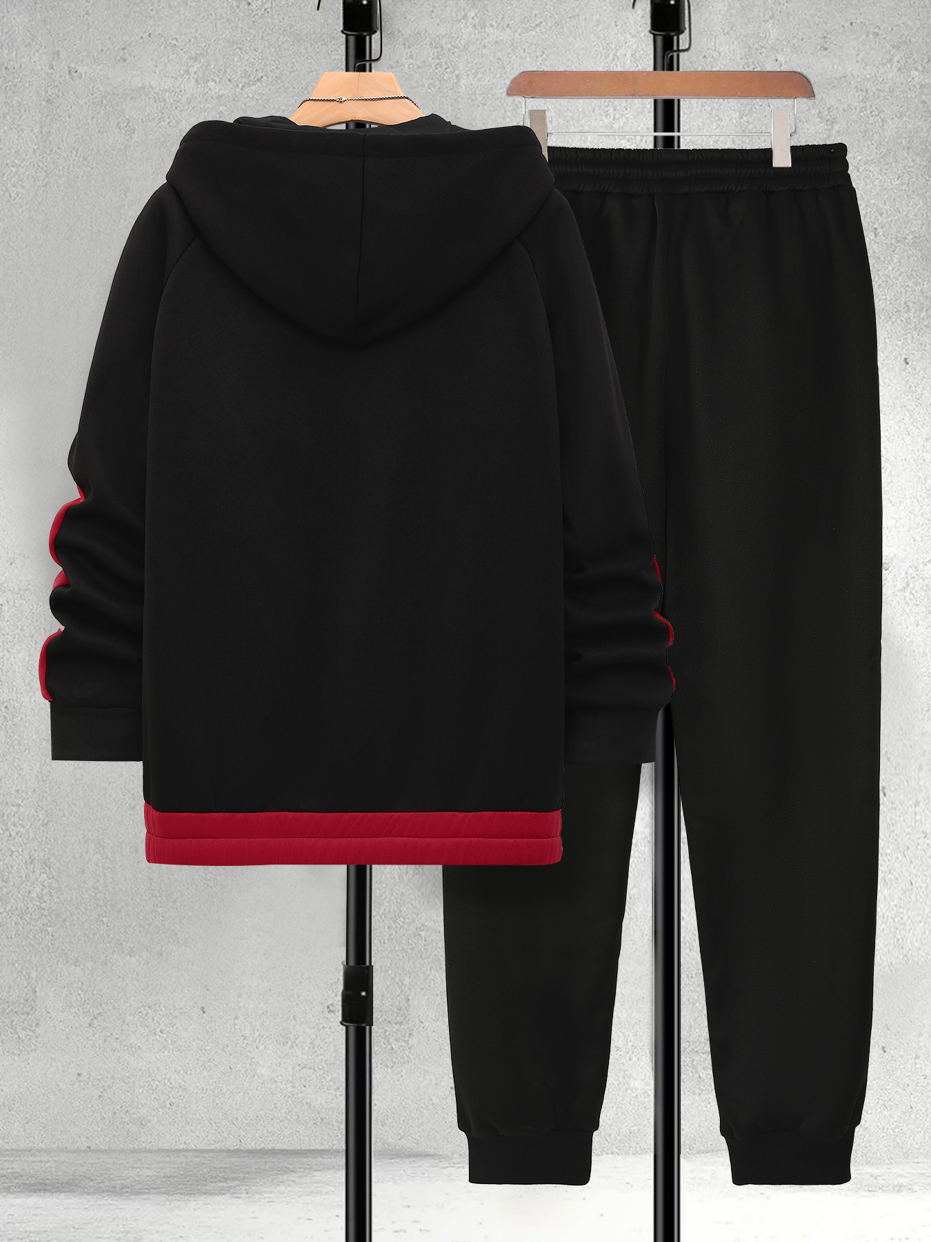 Men's Plus Size Black & Red Co - Embellish Knit reseña y precio