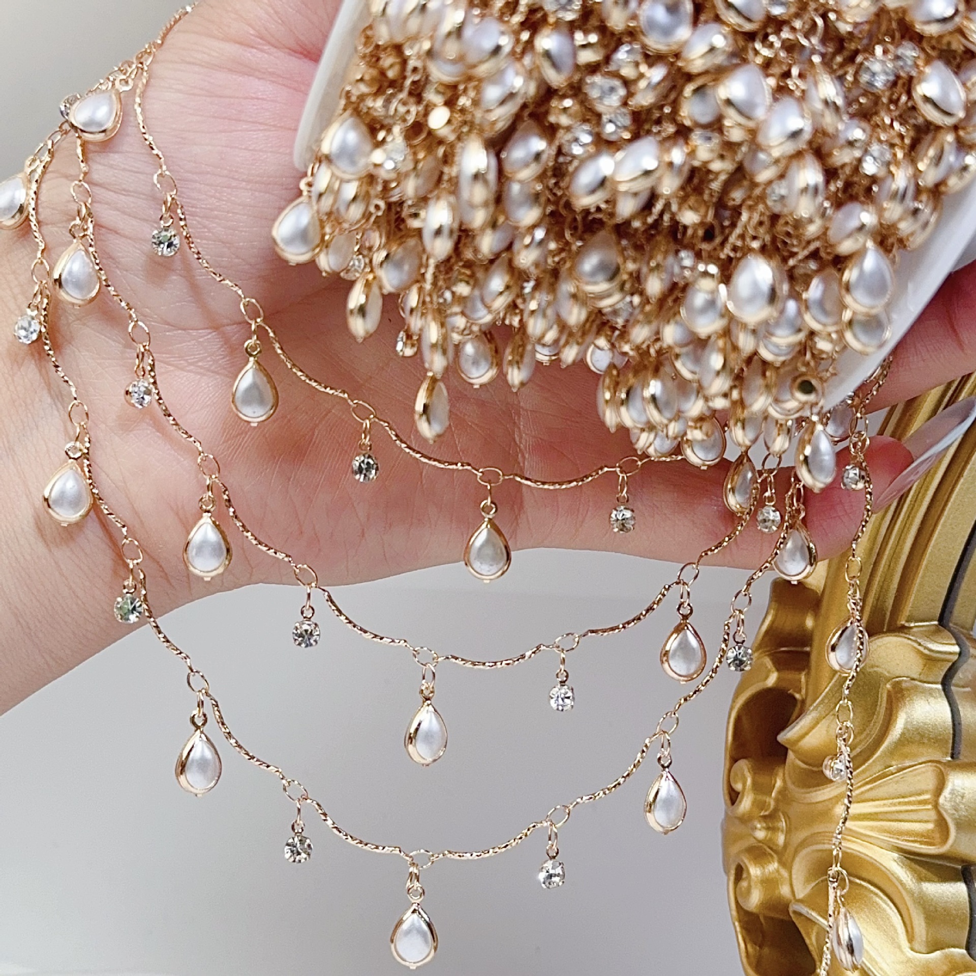 0.5/1/2M Exquisite Curved Stic - Pearl Trim Chain reseña y precio