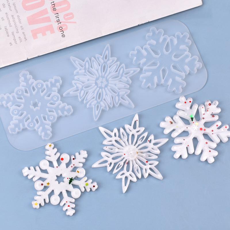 Christmas Hollow Snowflake Orn - Christmas Craft Embellishment reseña y precio