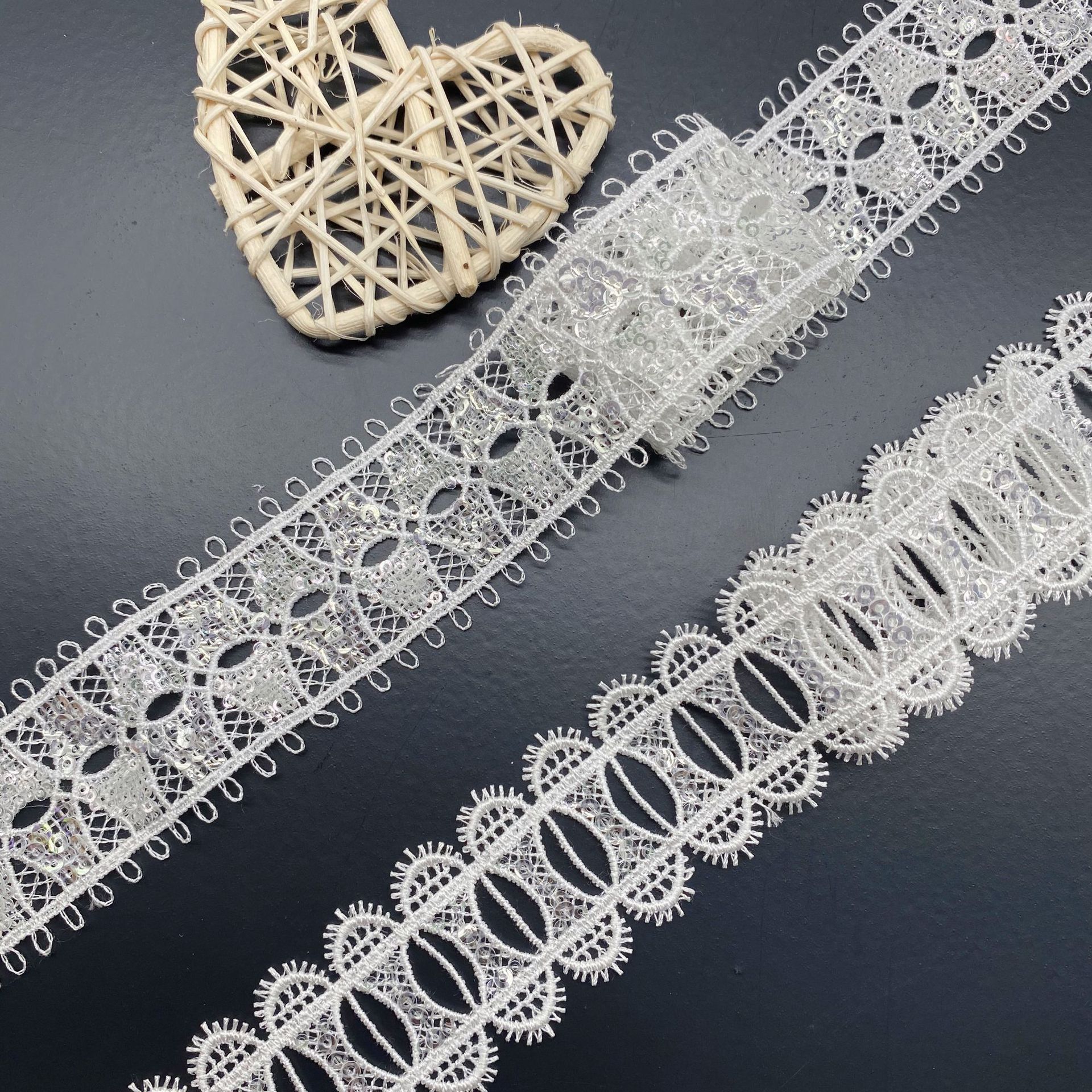 Hollow Wearable Sequins Ribbon - Lace Ribbon Trim reseña y precio